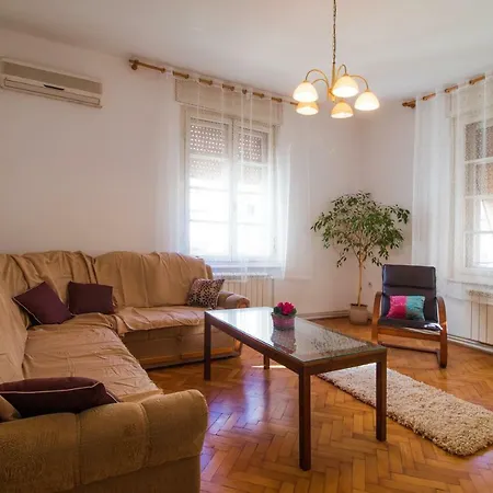 Apartment Arena Festival Pula