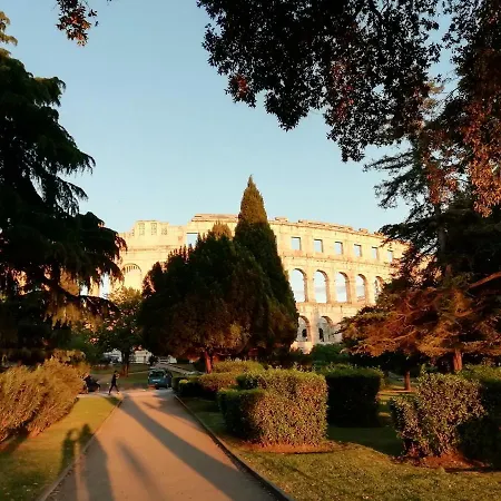 Apartment Arena Festival