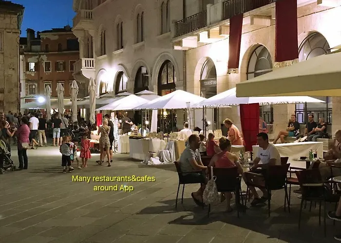 Arena Festival Πούλα